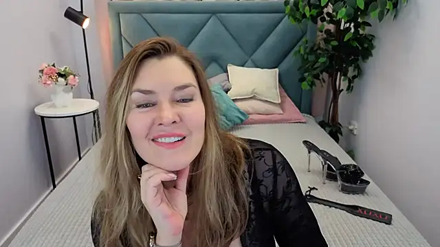 Snapshot of Adele_Russo chatting on 03-01-26, 04:42 Adele Russo online show from 03-01-26, 04:42