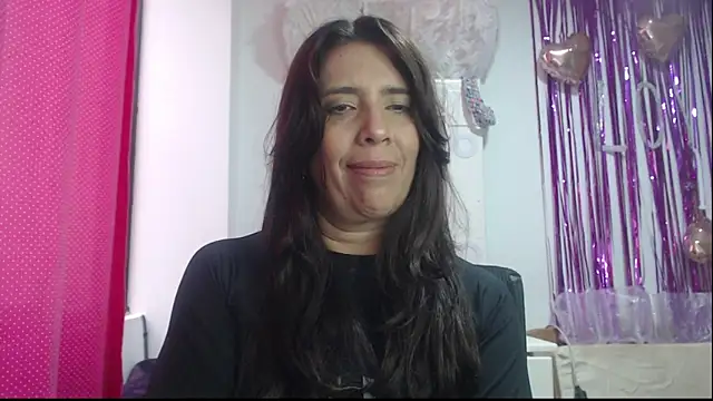 Snapshot of Victoria_meester chatting on 02-22-25, 09:04 Victoria meester online show from 02-22-25, 09:04