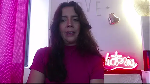 Snapshot of Victoria_meester chatting on 03-03-25, 02:48 Victoria meester online show from 03-03-25, 02:48