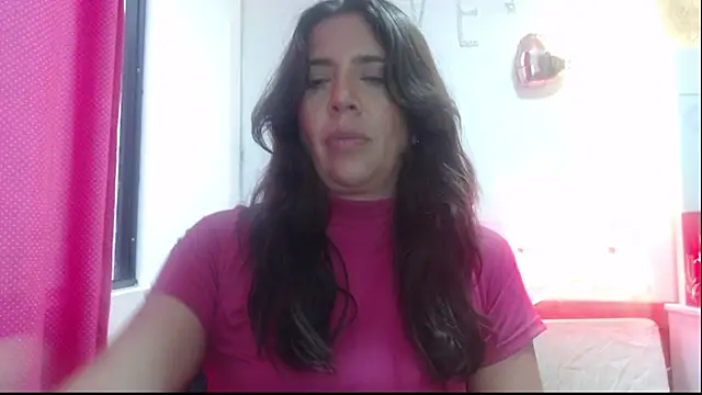 Snapshot of Victoria_meester chatting on 03-12-25, 08:52 Victoria meester online show from 03-12-25, 08:52