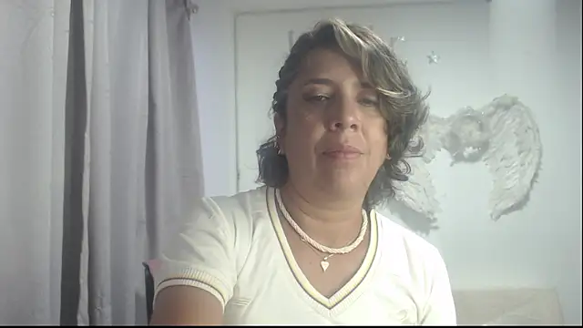 Snapshot of Victoria_meester chatting on 10-02-25, 09:44 Victoria meester online show from 10-02-25, 09:44