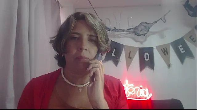 Snapshot of Victoria_meester chatting on 10-03-25, 08:28 Victoria meester online show from 10-03-25, 08:28