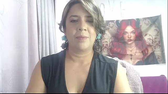 Snapshot of Victoria_meester chatting on 11-07-25, 02:39 Victoria meester online show from 11-07-25, 02:39