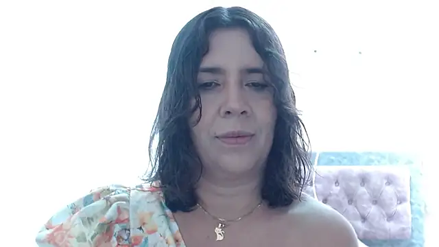 Victoria meester online show from 06-22-26, 02:47