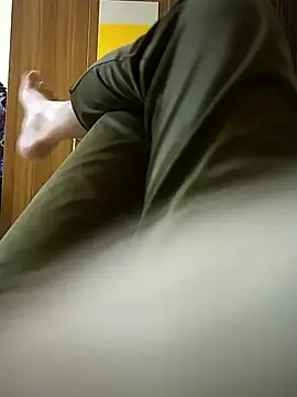 Snapshot of it_suhorney chatting on 09-17-25, 01:46 it suhorney online show from 09-17-25, 01:46