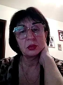 AlbinaXPretty online show from 12-04-24, 07:01