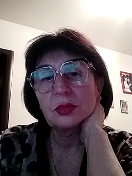 AlbinaXPretty online show from 12-14-24, 03:58