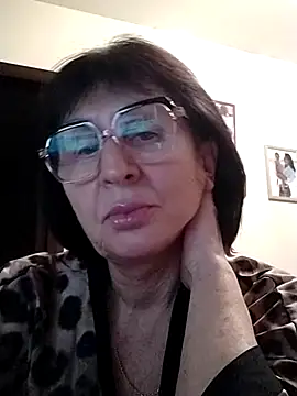 AlbinaXPretty online show from 12-29-24, 08:04