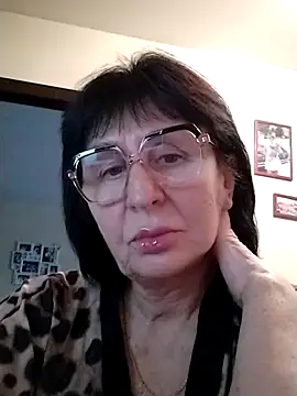 AlbinaXPretty online show from 01-26-25, 01:47