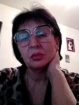 AlbinaXPretty online show from 02-03-25, 08:35