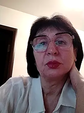 AlbinaXPretty online show from 03-06-25, 07:32