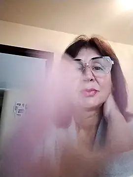 AlbinaXPretty online show from 09-25-25, 07:12