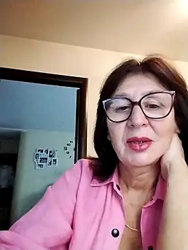 AlbinaXPretty online show from 09-27-25, 07:24