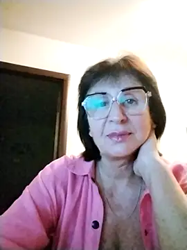 AlbinaXPretty online show from 10-30-25, 05:13