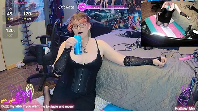 Snapshot of Faye_Wilde chatting on 02-04-25, 04:05 Faye Wilde online show from 02-04-25, 04:05