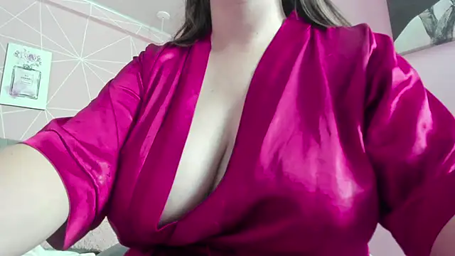 dolly zoe online show from 03-08-25, 12:22