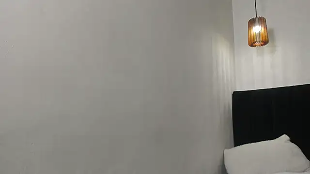 dolly zoe online show from 02-18-26, 05:03