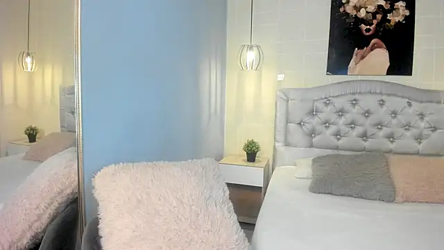 ayshel   online show from 01-11-25, 05:41