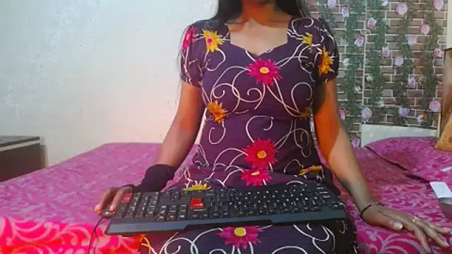 nikitahot3 online show from 03-06-25, 07:36