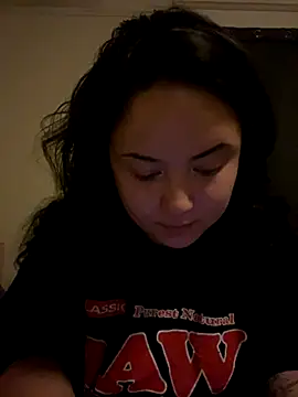 Snapshot of xocrybaby chatting on 10-23-25, 12:26 xocrybaby online show from 10-23-25, 12:26