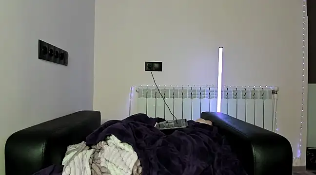 dollmore online show from 01-13-25, 07:53