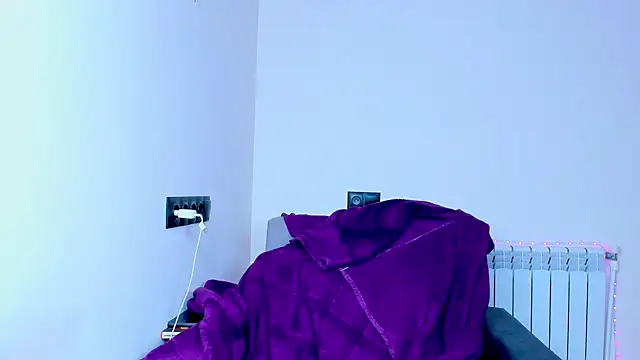 dollmore online show from 09-23-25, 03:20