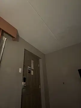 Stressreliever82 online show from 03-24-26, 07:13