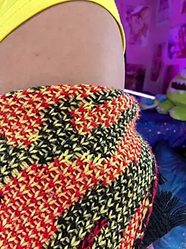 Shayybaby online show from 04-30-26, 03:02