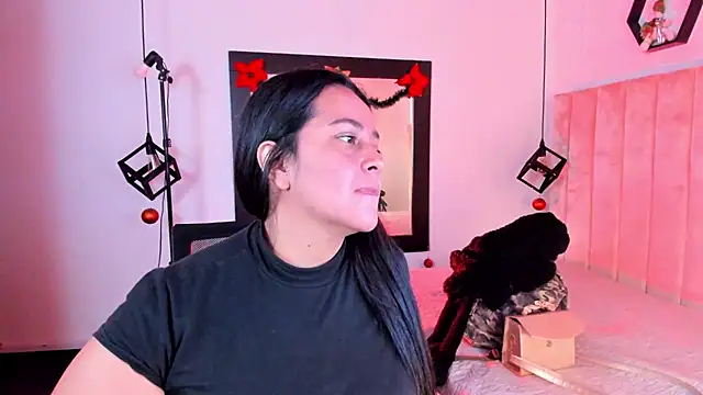 lucia vonne  online show from 01-07-26, 01:46