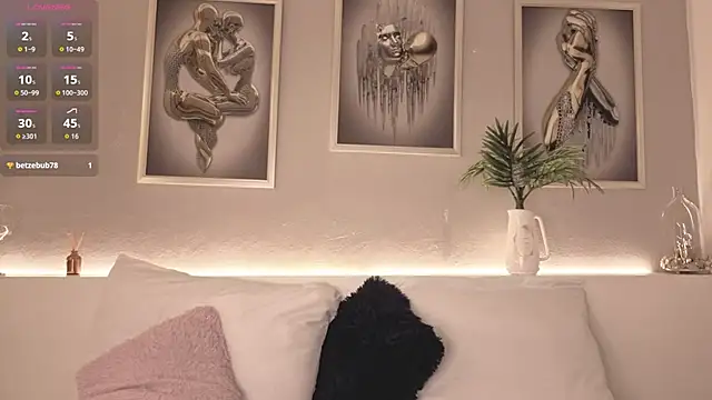  Victoria Hills online show from 05-07-26, 01:49