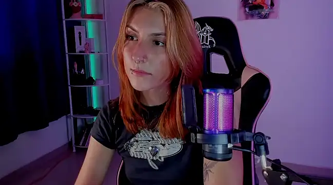 Snapshot of Dakotaa_ chatting on 01-08-25, 04:23 Dakotaa online show from 01-08-25, 04:23