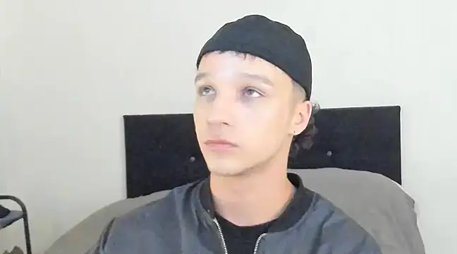 angelcortes online show from 12-20-24, 12:38