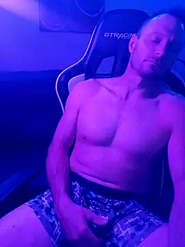 Funwithbrad1 online show from 12-06-24, 08:26