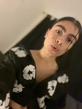 valendoll online show from 11-07-25, 01:27