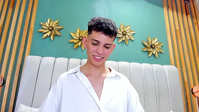 Snapshot of Jasson_smit chatting on 12-07-24, 04:25 Jasson smit online show from 12-07-24, 04:25