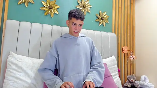 Snapshot of Jasson_smit chatting on 12-10-24, 01:55 Jasson smit online show from 12-10-24, 01:55