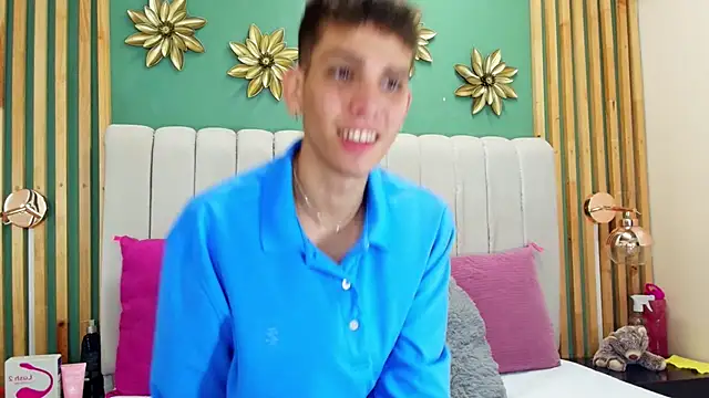 Snapshot of Jasson_smit chatting on 01-16-25, 01:04 Jasson smit online show from 01-16-25, 01:04