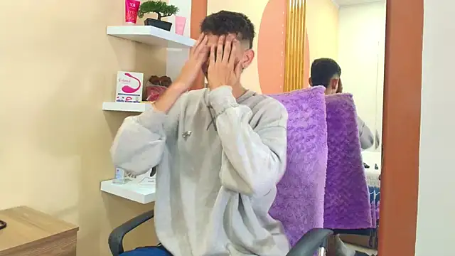 Snapshot of Jasson_smit chatting on 01-21-25, 12:50 Jasson smit online show from 01-21-25, 12:50