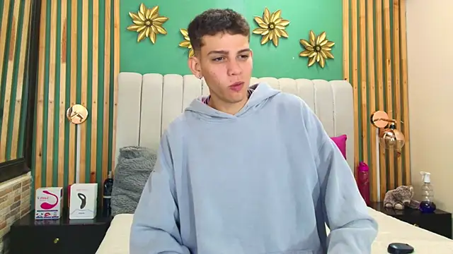 Snapshot of Jasson_smit chatting on 01-24-25, 12:41 Jasson smit online show from 01-24-25, 12:41