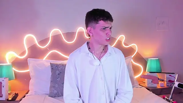 Snapshot of Jasson_smit chatting on 09-27-25, 08:03 Jasson smit online show from 09-27-25, 08:03