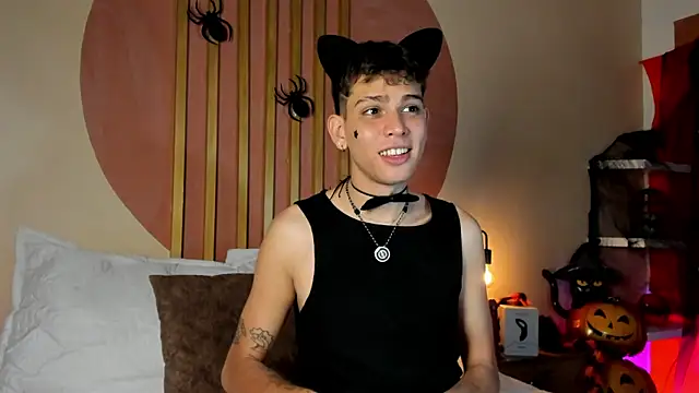 Snapshot of Jasson_smit chatting on 10-24-25, 02:24 Jasson smit online show from 10-24-25, 02:24