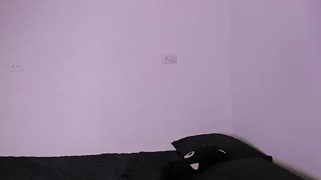 Snapshot of yungelitamor_ chatting on 12-17-24, 11:39 yungelitamor online show from 12-17-24, 11:39