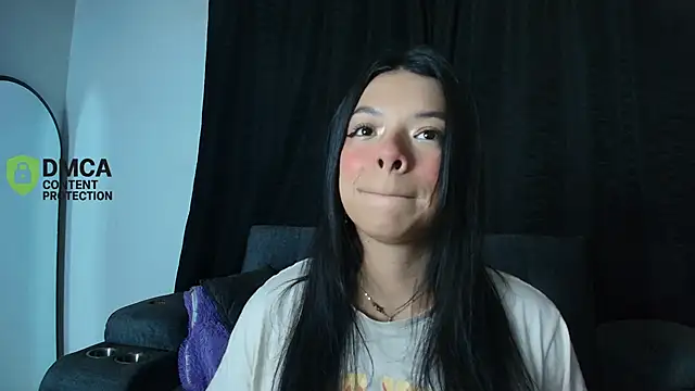 Snapshot of yungelitamor_ chatting on 06-07-26, 05:00 yungelitamor online show from 06-07-26, 05:00
