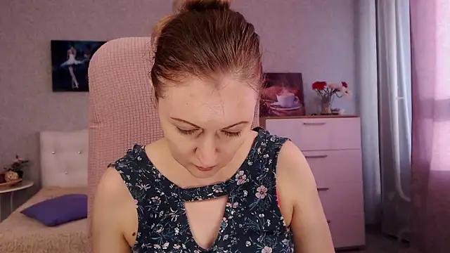 Snapshot of BettyFootFetish chatting on 04-24-26, 11:34 BettyFootFetish online show from 04-24-26, 11:34