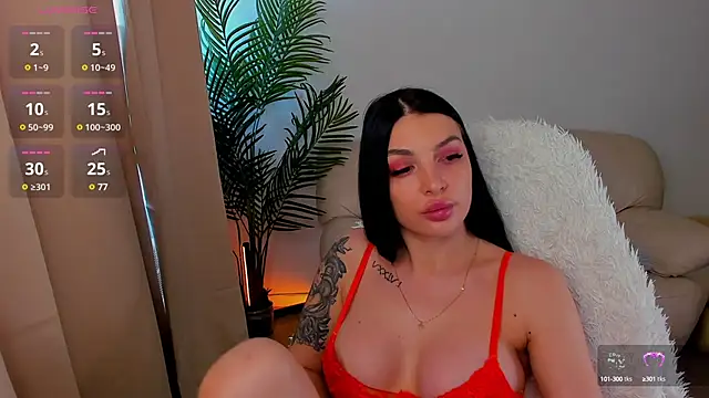 Snapshot of RaveWithMe9 chatting on 03-06-25, 09:47 RaveWithMe9 online show from 03-06-25, 09:47