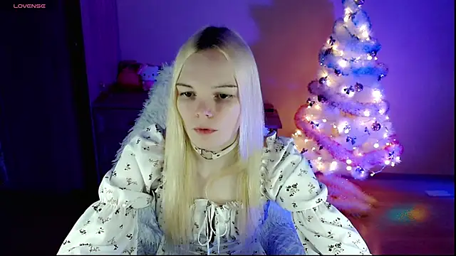 Emily Nyaffee online show from 12-17-24, 09:05