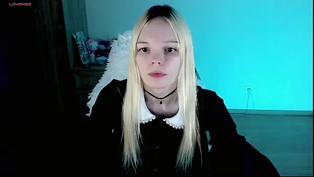 Emily Nyaffee online show from 02-10-25, 10:51