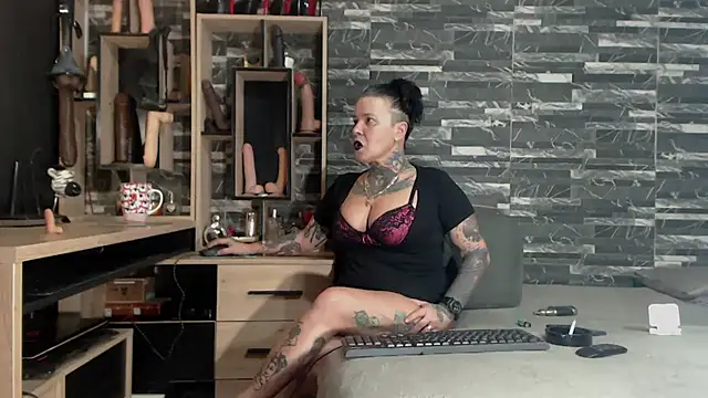 Mistress Miry online show from 01-18-25, 12:13