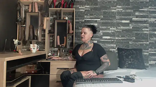 Mistress Miry online show from 02-08-25, 04:36