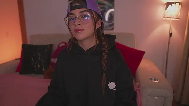 Snapshot of babesamanta chatting on 02-13-26, 05:36 babesamanta online show from 02-13-26, 05:36